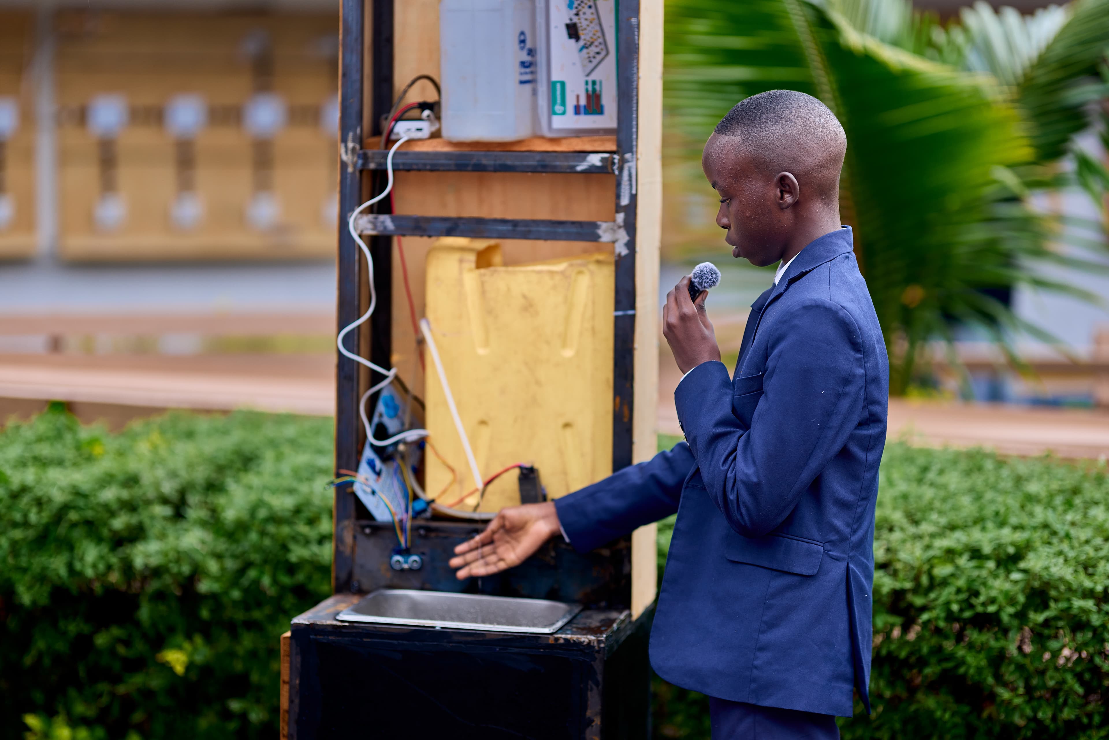 PRESENTATION DU SYSTEME DE LAVAGE AUTOMATIQUE DES MAINS